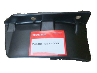 Honda 74102-S2A-000 Strake, R. FR.