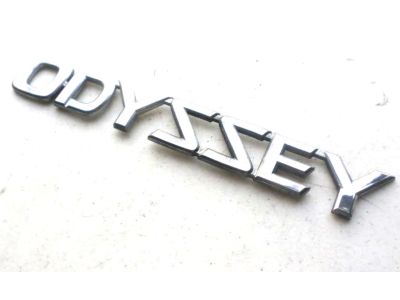 Honda Odyssey Emblem - 75722-S0X-A00