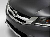 Honda 08F21-T2A-100 Sport Grille