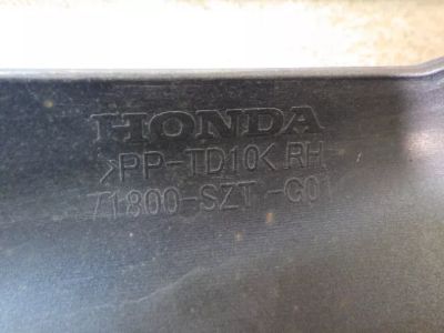 Honda 71850-SZT-G01ZA