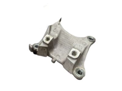 Honda 50690-TR0-A91 Bracket, Torque Rod