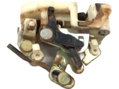 1990 Honda Accord Rear Passenger Door Handle Latch - 72650-SM4-003