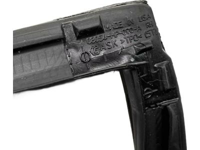 2017 Honda Pilot Window Run - 72735-TG7-A12